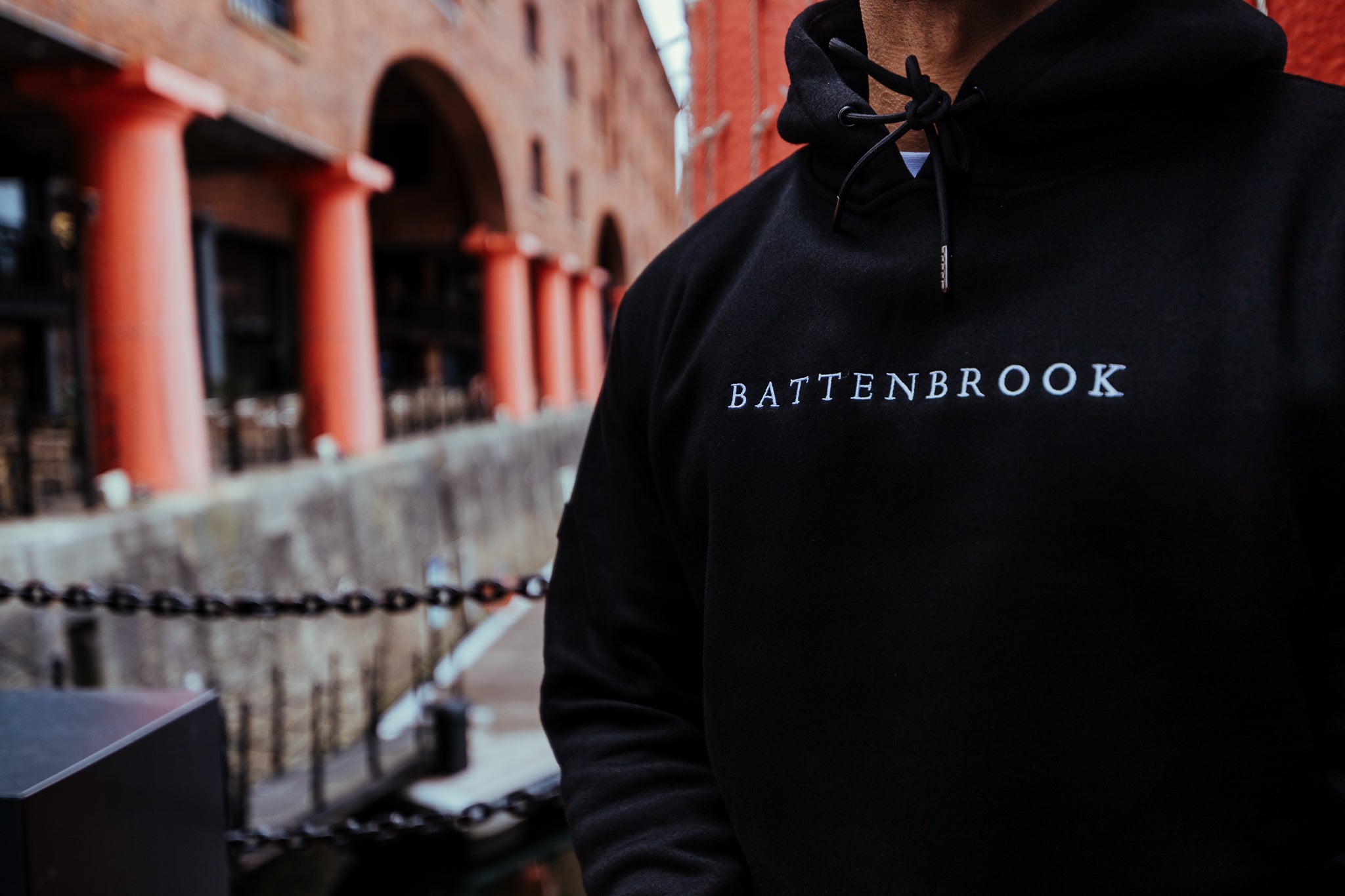 Heritage Hood - Black